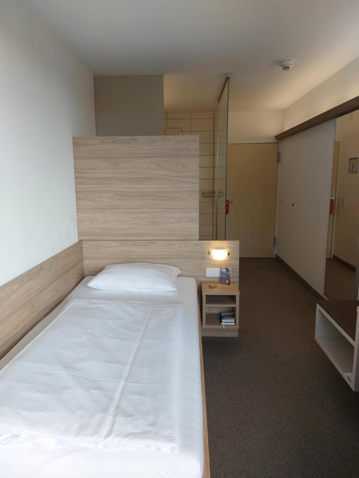 Hotel Am Schlossberg Herrenberg Extérieur photo