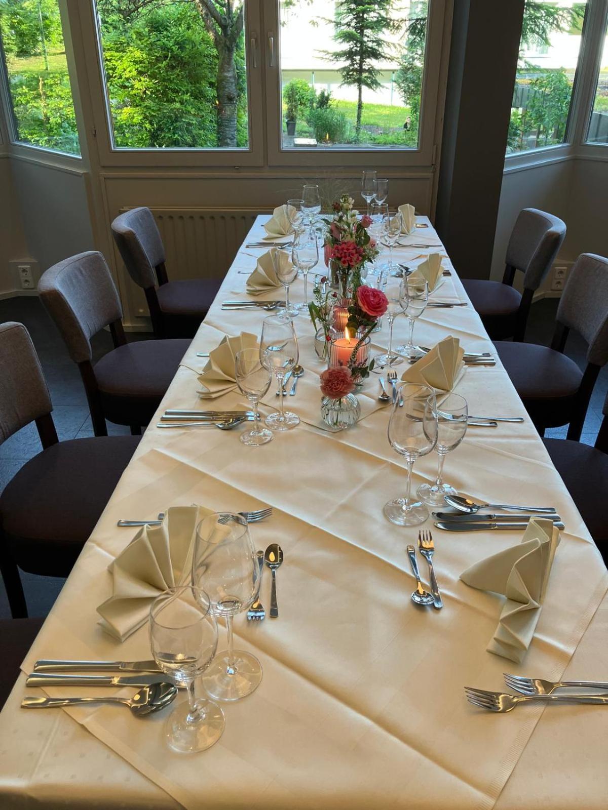 Hotel Am Schlossberg Herrenberg Extérieur photo